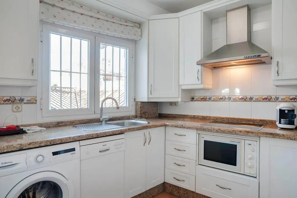 Cozy Penthouse Malaga Center, Car Park Included-Caspal