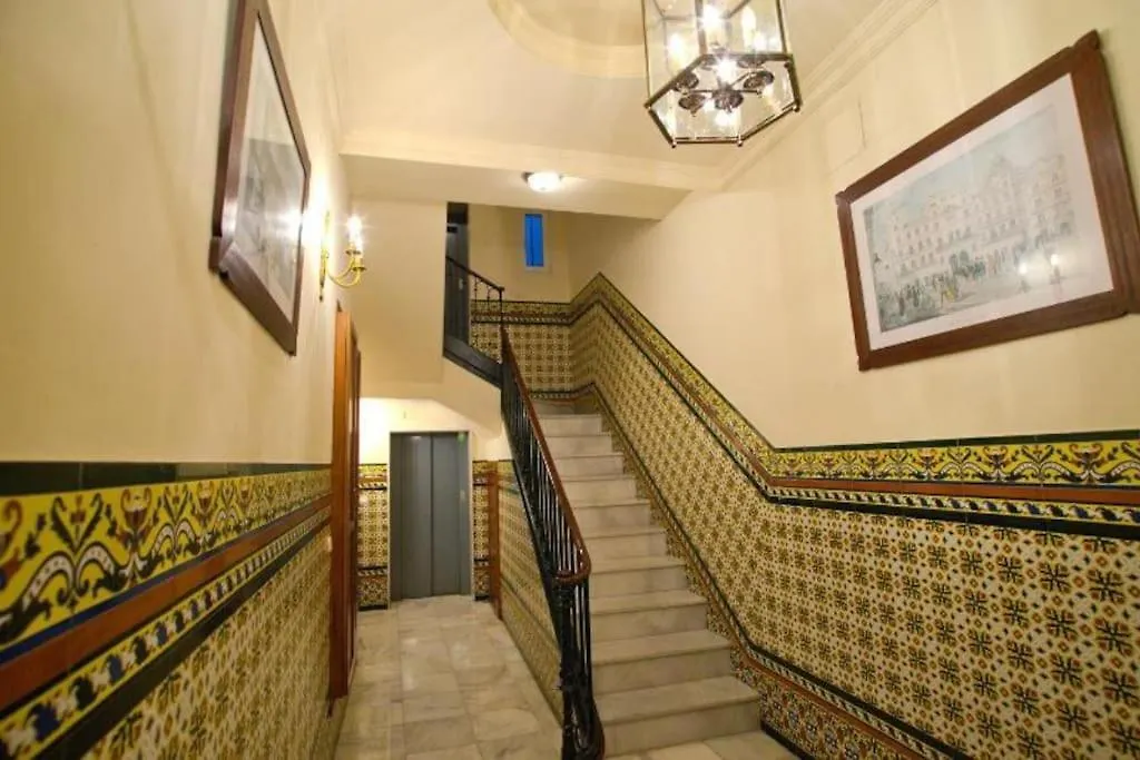 Cozy Penthouse Malaga Center, Car Park Included-Caspal